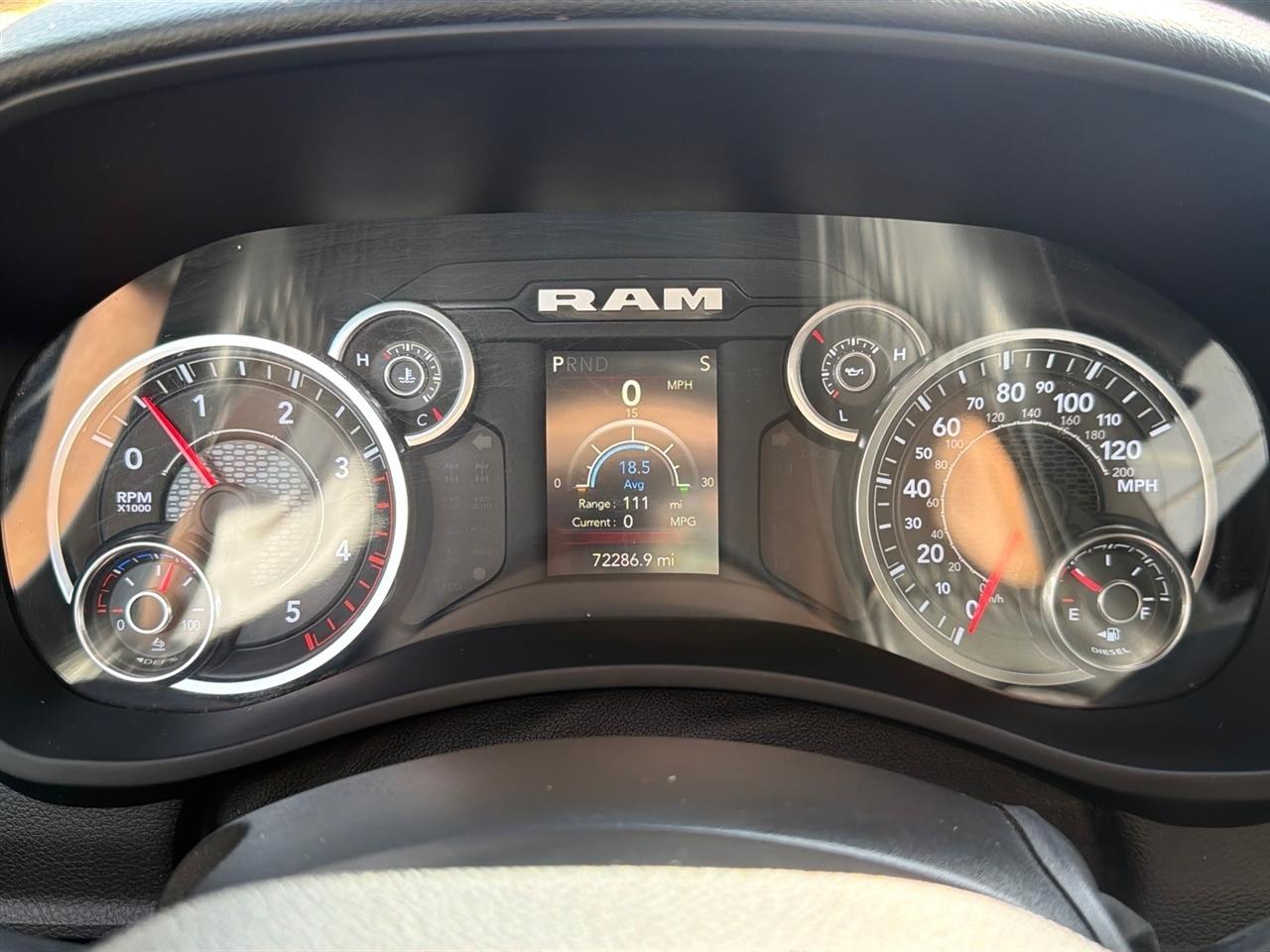 RAM 3500 Big Horn 4x4 Crew Cab 8' Box 2024