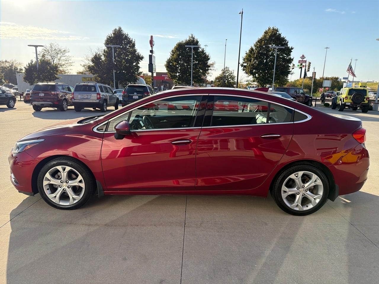 Chevrolet Cruze 4dr Sdn 1.4L Premier w/1SF 2018