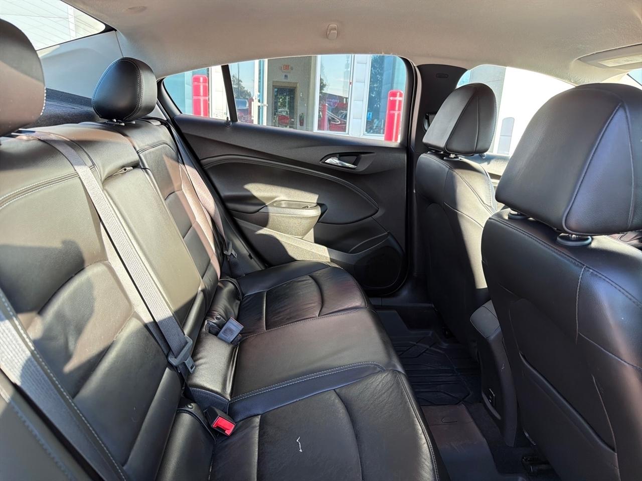 Chevrolet Cruze 4dr Sdn 1.4L Premier w/1SF 2018