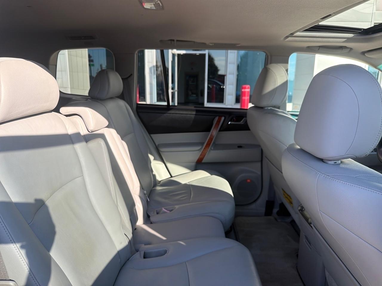 Toyota Highlander 4WD 4dr Limited (Natl) 2008