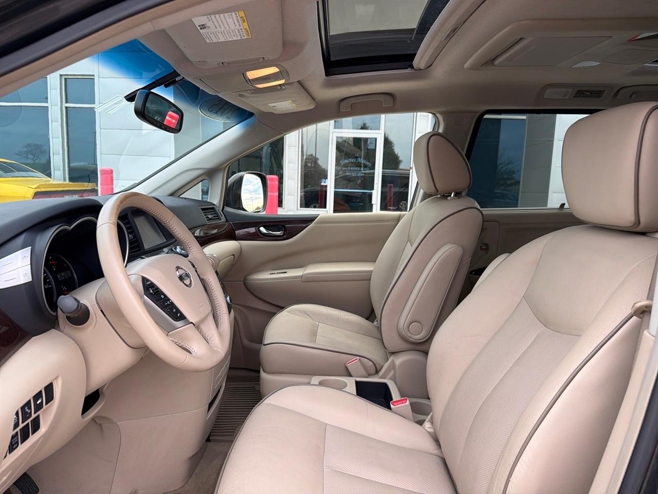 Nissan Quest 4dr Platinum 2015