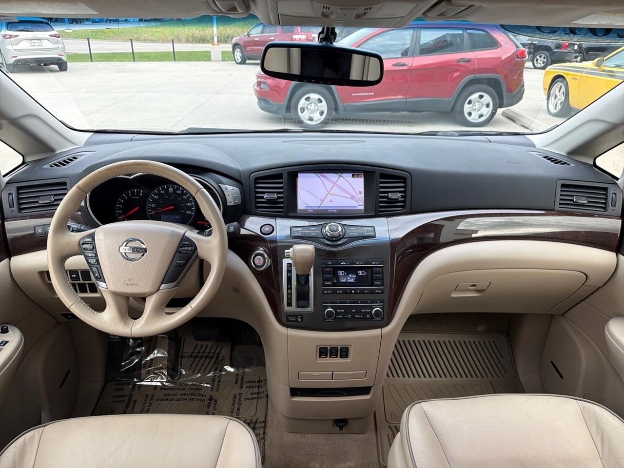 Nissan Quest 4dr Platinum 2015