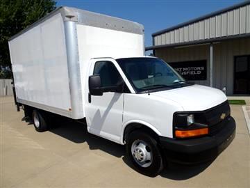 2017 Chevrolet Express Commercial Cutaway 3500 Van 159"