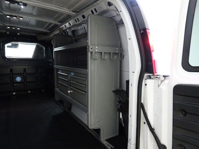2019 Chevrolet Express Cargo Van 2500 photo 9