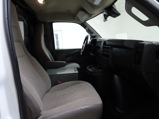 2019 Chevrolet Express Cargo Van 2500 photo 25