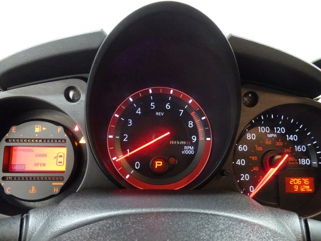 Nissan 370Z Coupe NISMO Tech Auto 2017 Nissan 370Z Coupe NISMO Tech Auto 2017