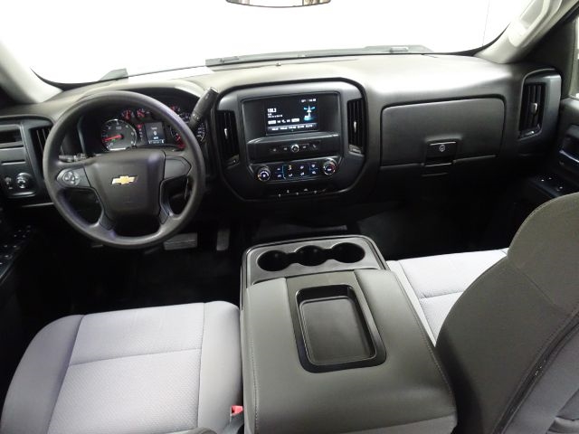 Chevrolet Silverado 1500 2WD Crew Cab 153.0" Work Truck 2018 Chevrolet Silverado 1500 2WD Crew Cab 153.0" Work Truck 2018