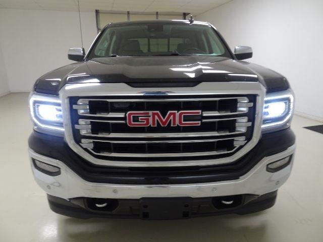 GMC Sierra 1500 4WD Crew Cab 143.5" SLT 2017