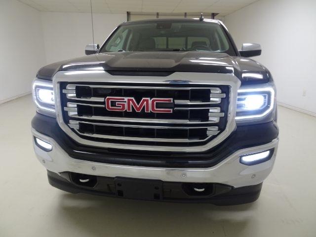 GMC Sierra 1500 4WD Crew Cab 143.5" SLT 2017