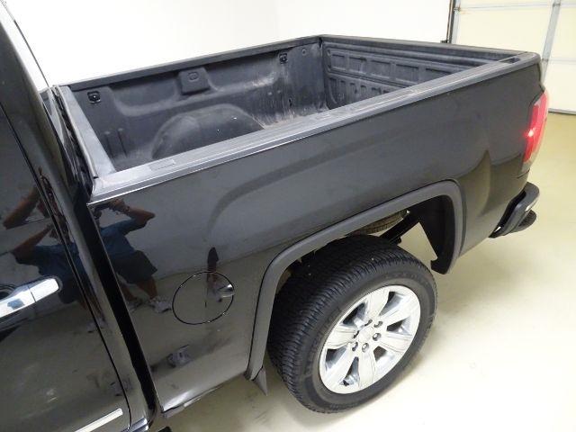 GMC Sierra 1500 4WD Crew Cab 143.5" SLT 2017