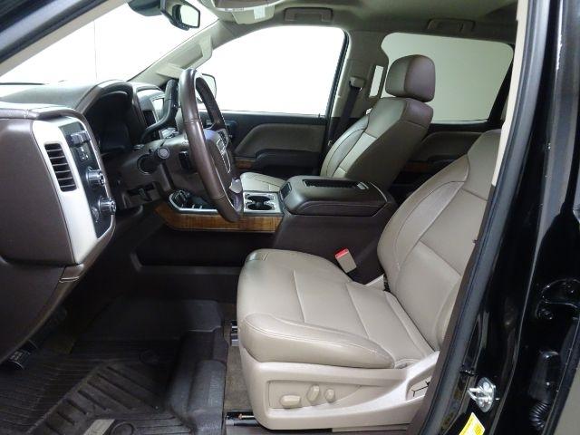 GMC Sierra 1500 4WD Crew Cab 143.5" SLT 2017