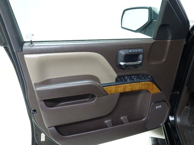 GMC Sierra 1500 4WD Crew Cab 143.5" SLT 2017