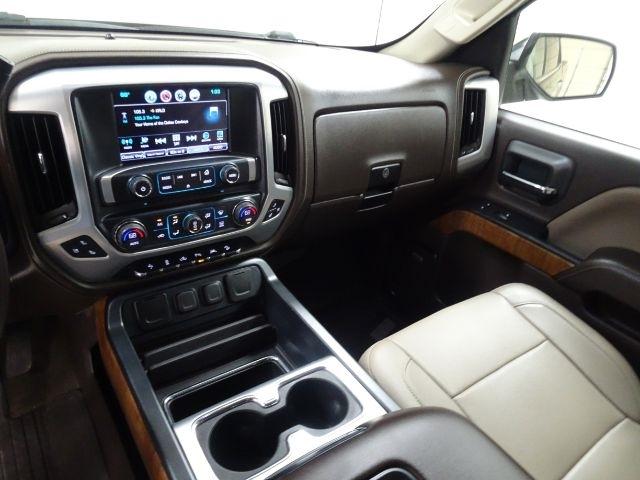 GMC Sierra 1500 4WD Crew Cab 143.5" SLT 2017