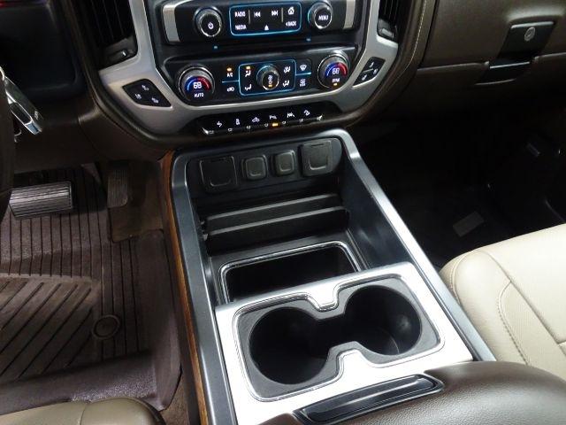 GMC Sierra 1500 4WD Crew Cab 143.5" SLT 2017