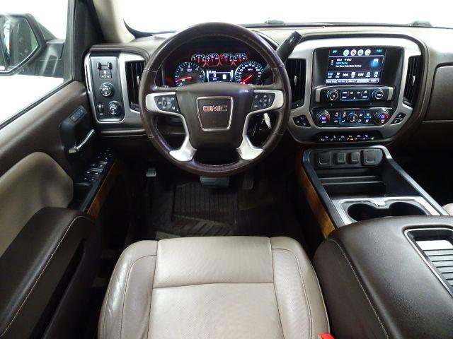 GMC Sierra 1500 4WD Crew Cab 143.5" SLT 2017