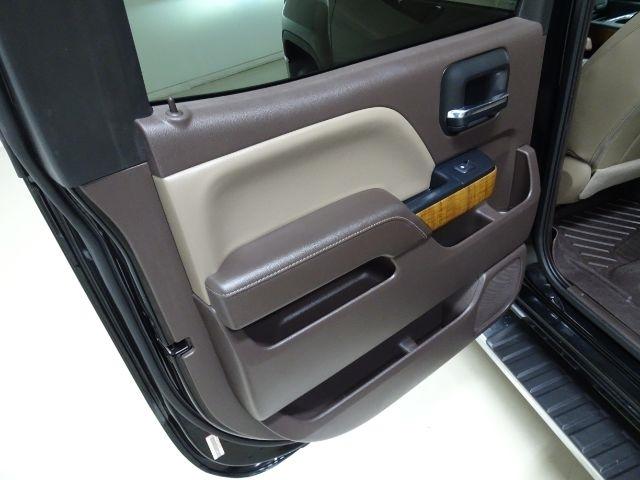 GMC Sierra 1500 4WD Crew Cab 143.5" SLT 2017