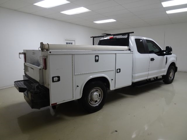 Ford Super Duty F-250 SRW Lariat 2WD SuperCab 8' Box 2020