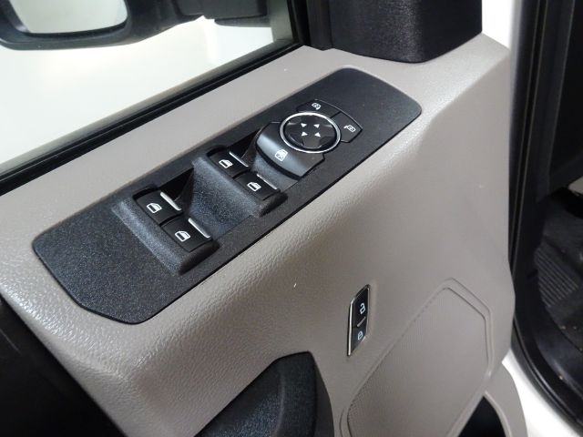 Ford Super Duty F-250 SRW Lariat 2WD SuperCab 8' Box 2020