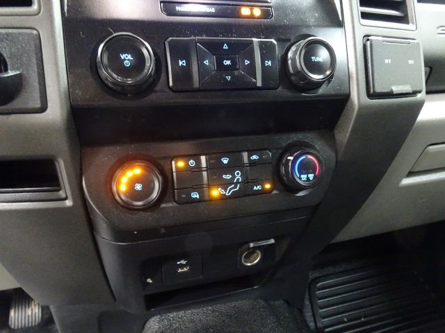 Ford Super Duty F-250 SRW Lariat 2WD SuperCab 8' Box 2020