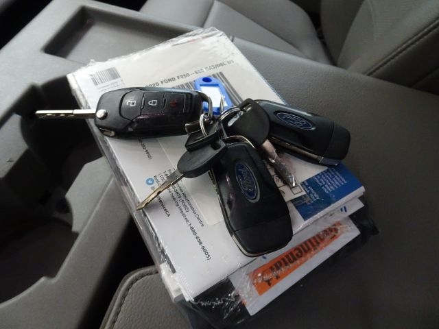 Ford Super Duty F-250 SRW Lariat 2WD SuperCab 8' Box 2020