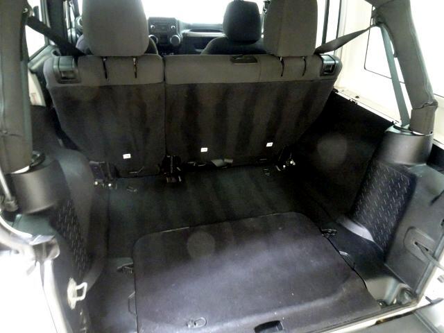 Jeep Wrangler Unlimited 4WD 4dr Sport 2014