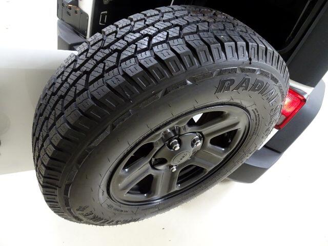 Jeep Wrangler Unlimited 4WD 4dr Sport 2014