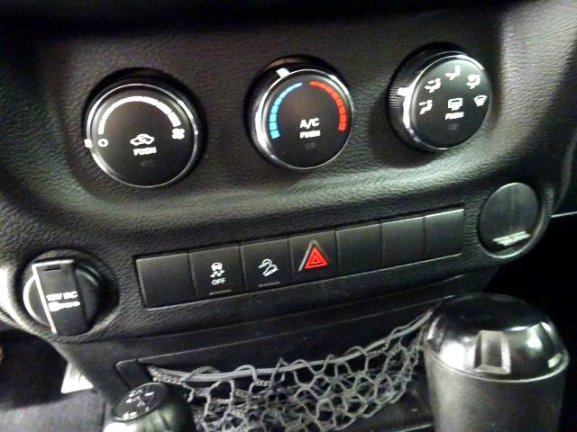 Jeep Wrangler Unlimited 4WD 4dr Sport 2014