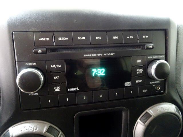 Jeep Wrangler Unlimited 4WD 4dr Sport 2014