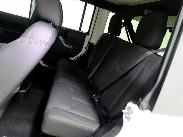 Jeep Wrangler Unlimited 4WD 4dr Sport 2014