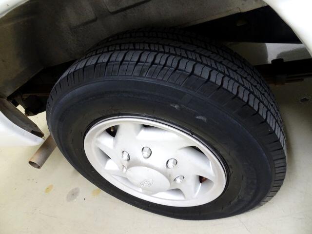 Ford Econoline Cargo Van E-150 Recreational 2009