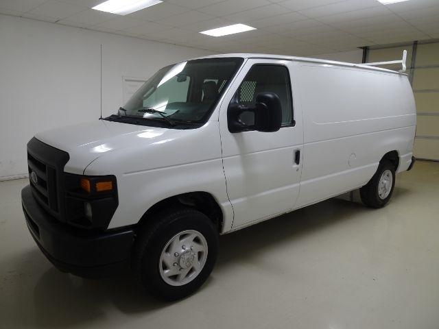Ford Econoline Cargo Van E-150 Recreational 2009