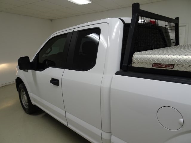 Ford F-150 Lariat 2WD SuperCab 8' Box 2018