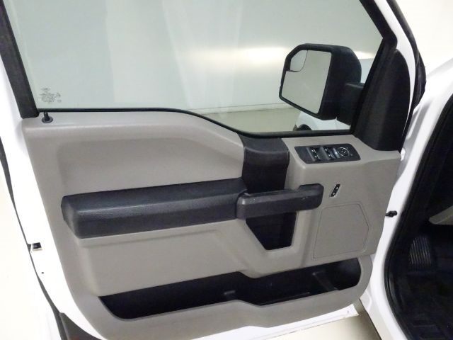 Ford F-150 Lariat 2WD SuperCab 8' Box 2018