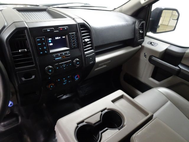 Ford F-150 Lariat 2WD SuperCab 8' Box 2018