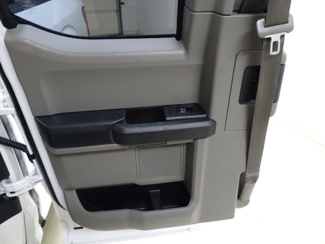 Ford F-150 Lariat 2WD SuperCab 8' Box 2018