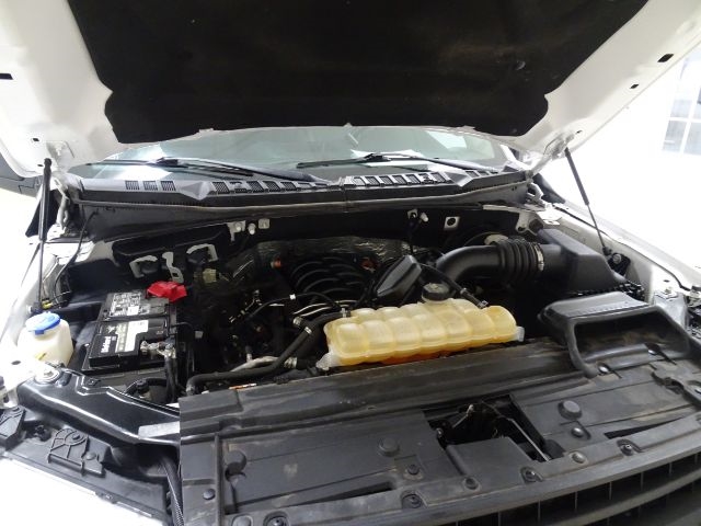 Ford F-150 Lariat 2WD SuperCab 8' Box 2018