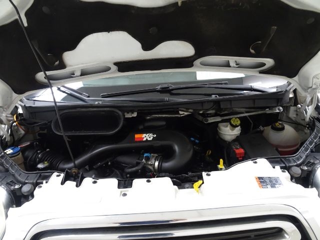 Ford Transit Cargo Van T-250 130" Low Rf 9000 GVWR Swing-Out RH Dr 2015