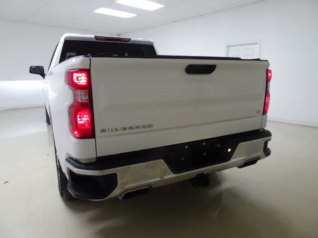 Chevrolet Silverado 1500 4WD Crew Cab 157" LT 2023
