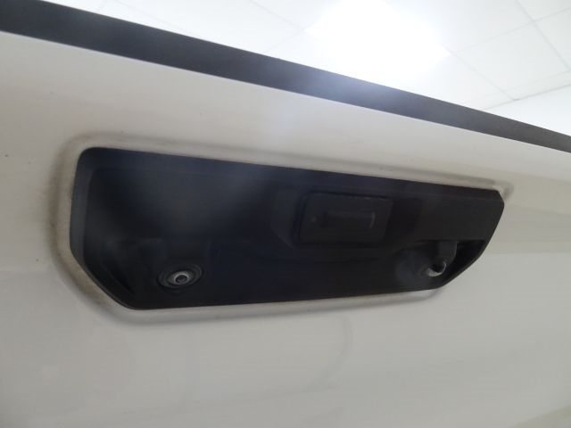 Chevrolet Silverado 1500 4WD Crew Cab 157" LT 2023