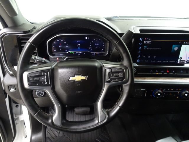 Chevrolet Silverado 1500 4WD Crew Cab 157" LT 2023