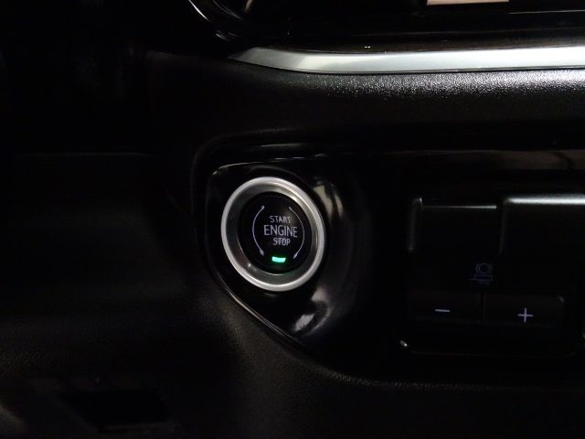 Chevrolet Silverado 1500 4WD Crew Cab 157" LT 2023