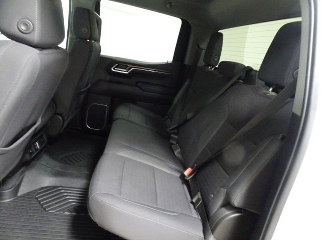 Chevrolet Silverado 1500 4WD Crew Cab 157" LT 2023