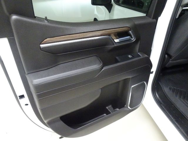 Chevrolet Silverado 1500 4WD Crew Cab 157" LT 2023