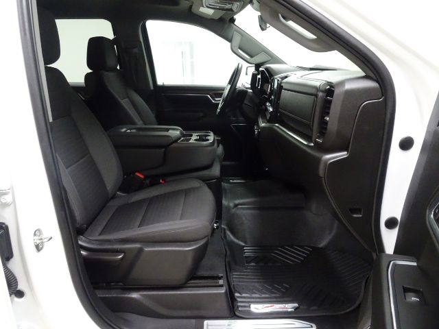 Chevrolet Silverado 1500 4WD Crew Cab 157" LT 2023