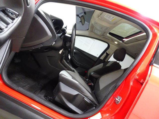 Ford Focus 4dr Sdn SE 2014