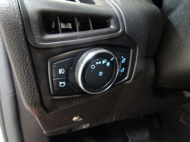 Ford Focus 4dr Sdn SE 2014