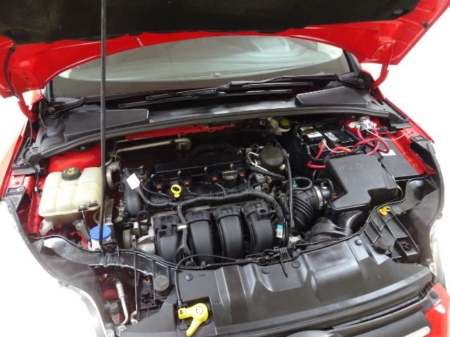 Ford Focus 4dr Sdn SE 2014