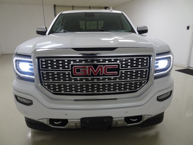 GMC Sierra 1500 4WD Crew Cab 143.5" Denali 2017