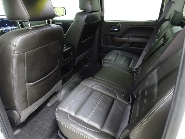 GMC Sierra 1500 4WD Crew Cab 143.5" Denali 2017