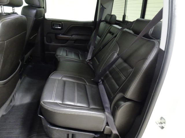 GMC Sierra 1500 4WD Crew Cab 143.5" Denali 2017